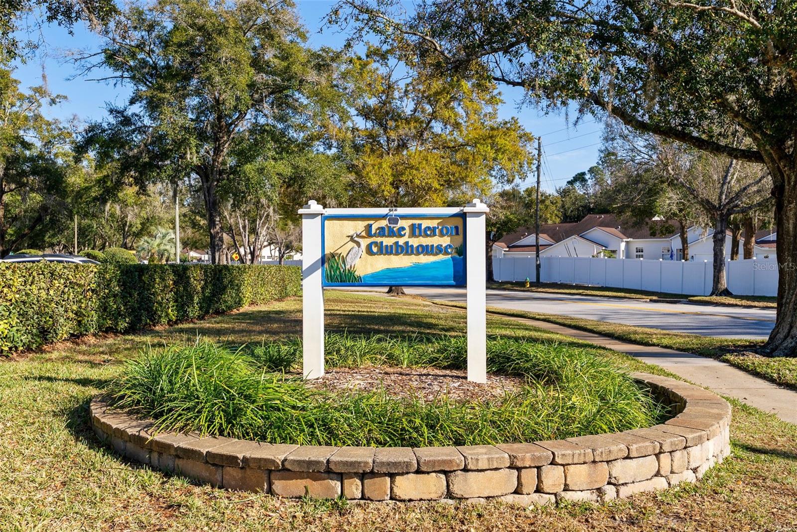 LAKE HERON - Residential