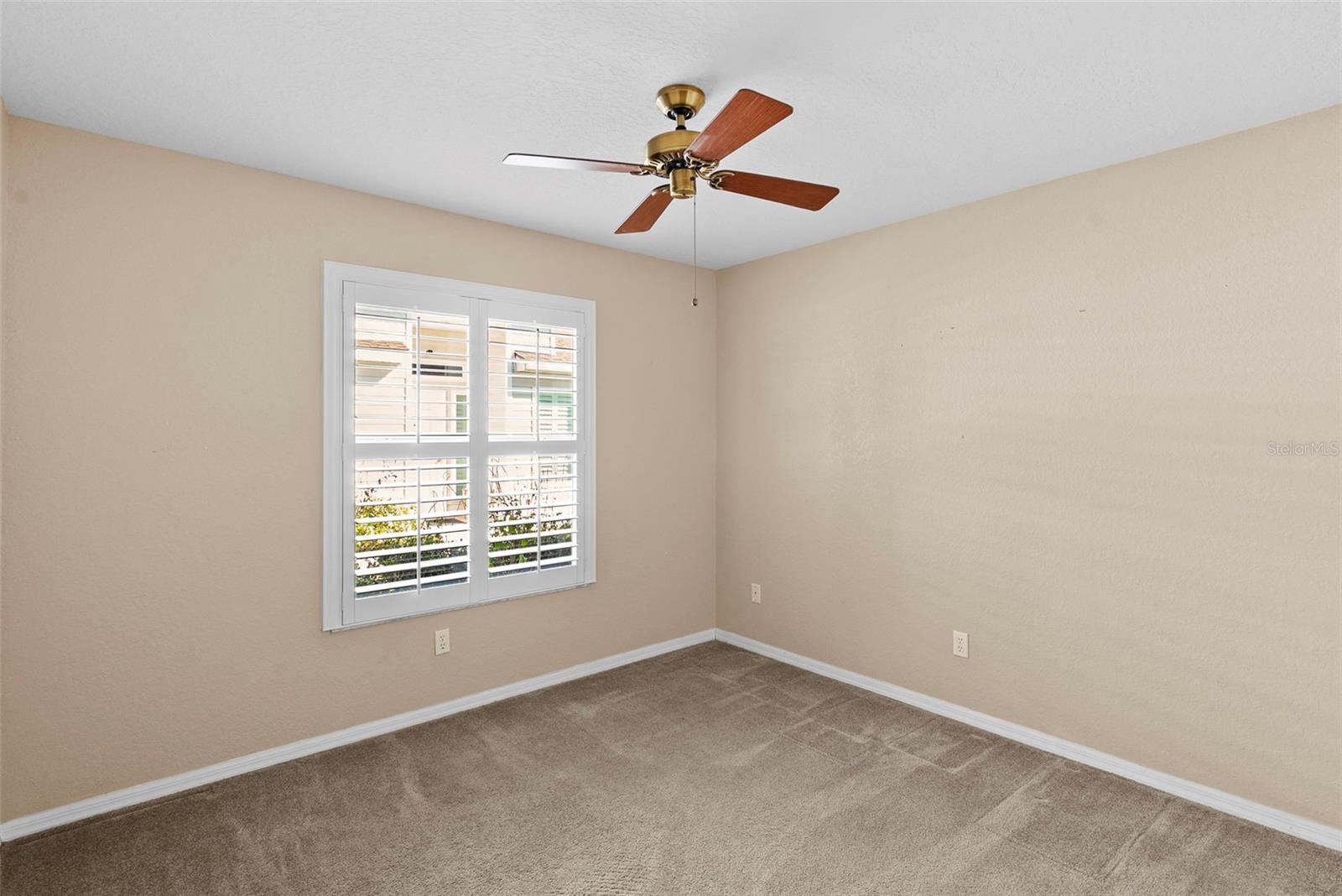 LAKE HERON - Residential