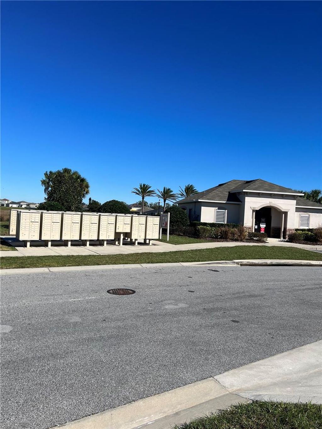 Photo of 604 Sarner Pass Way, Winter Haven, FL 33881 (MLS # O6404949)