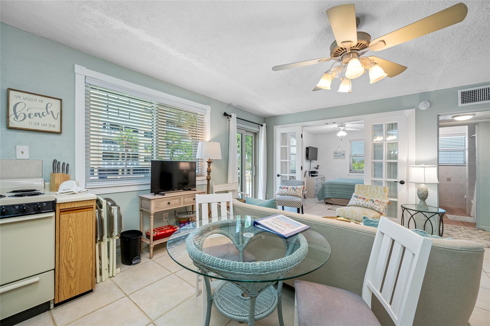 FRIENDLY NATIVE BEACH RESORT - Residential