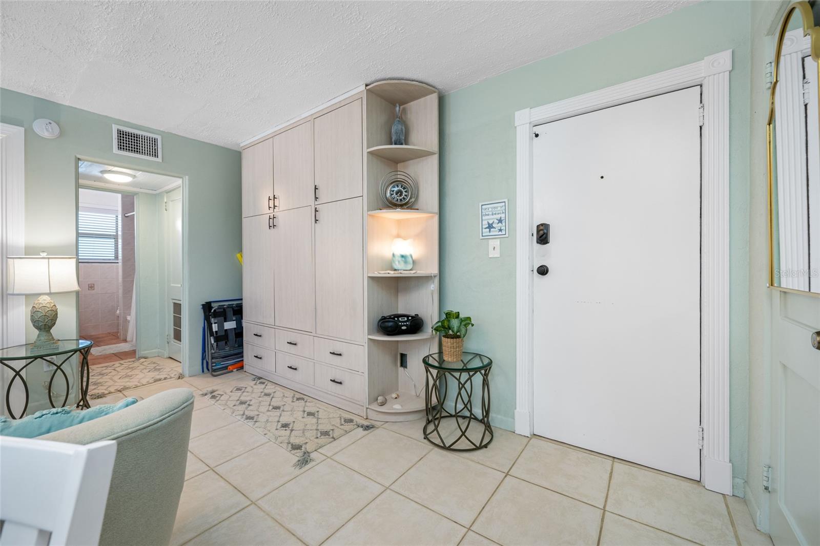 FRIENDLY NATIVE BEACH RESORT - Residential