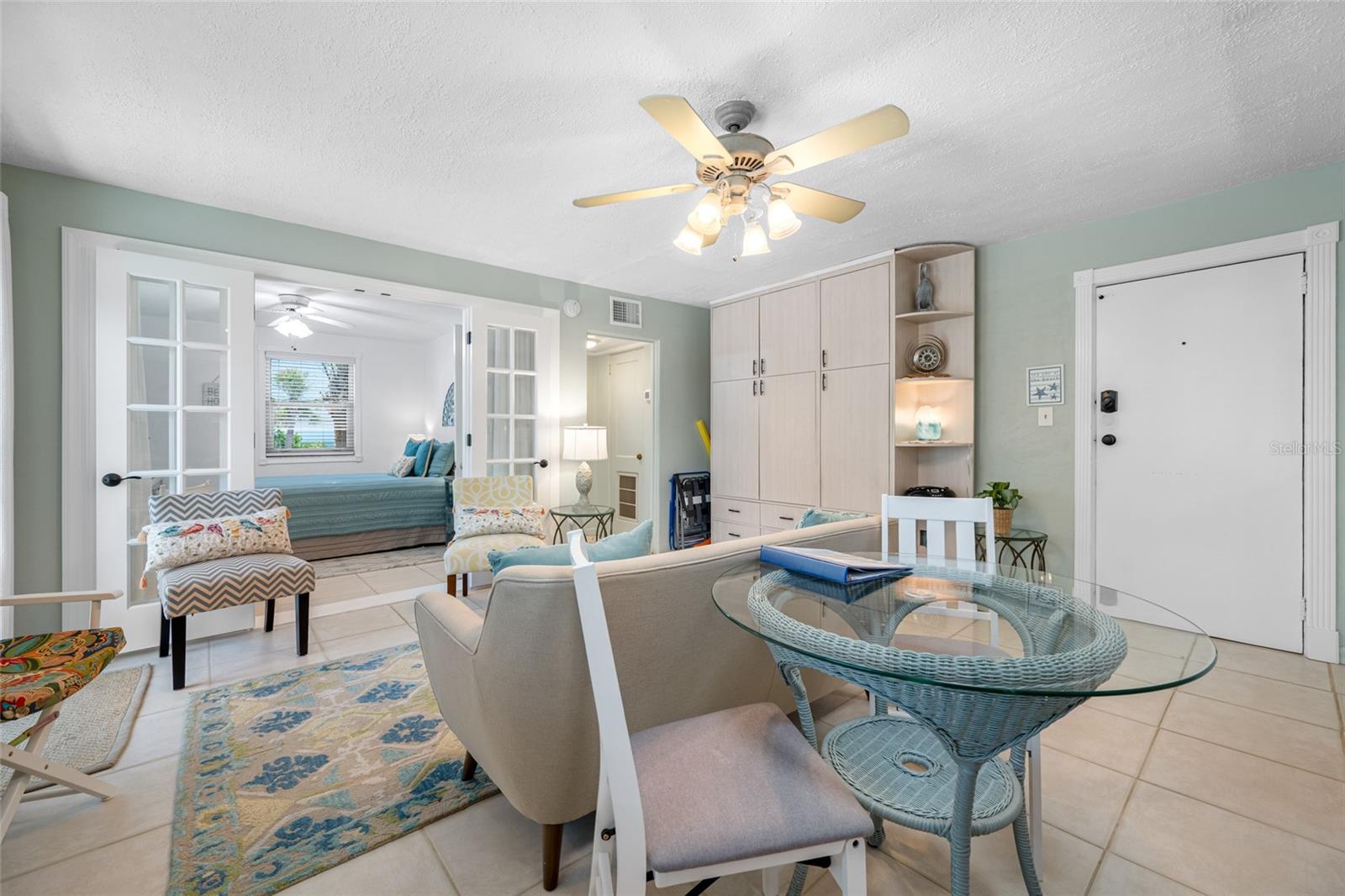 FRIENDLY NATIVE BEACH RESORT - Residential