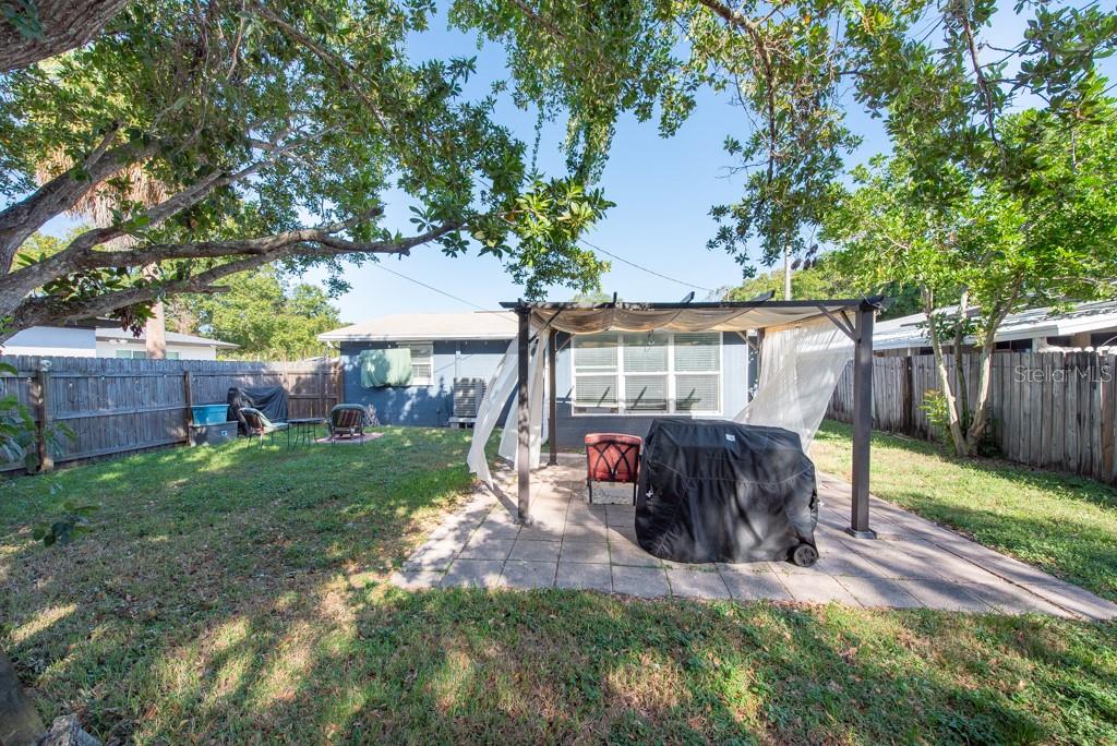 NORTH ST PETERSBURG - Residential