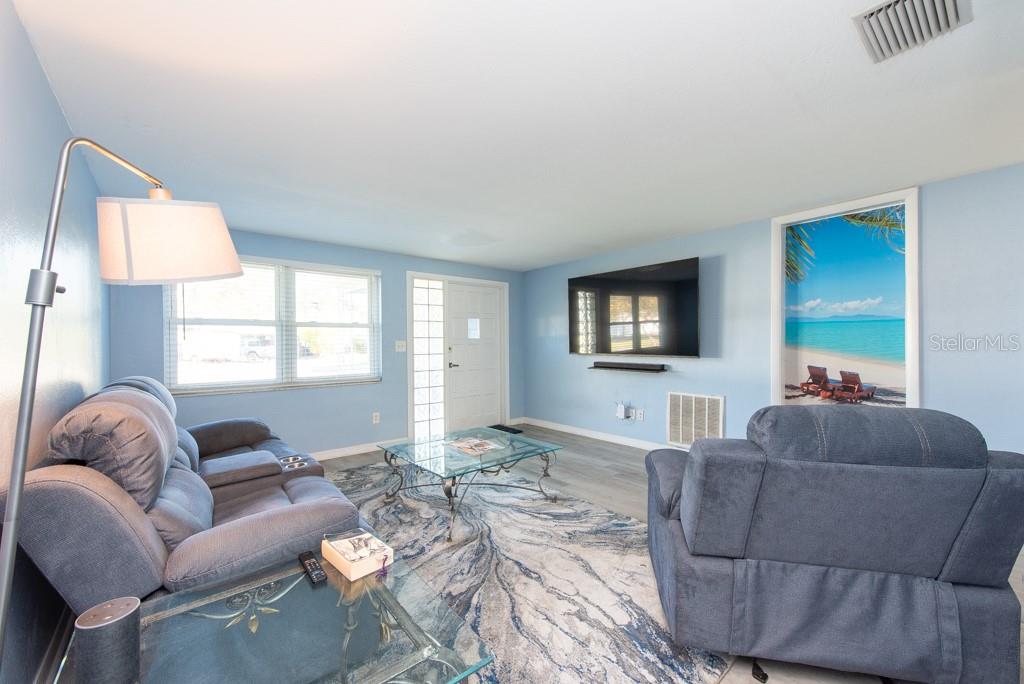 NORTH ST PETERSBURG - Residential