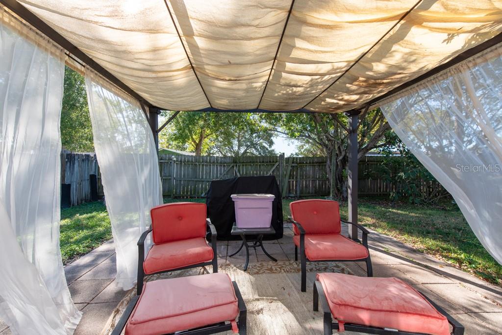 NORTH ST PETERSBURG - Residential