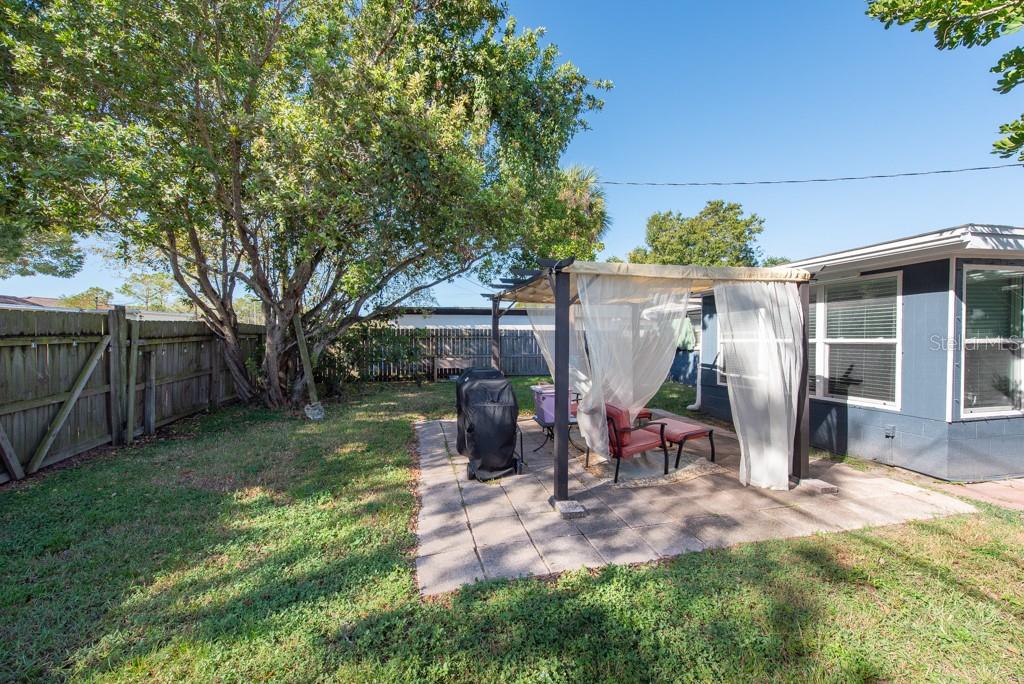 NORTH ST PETERSBURG - Residential