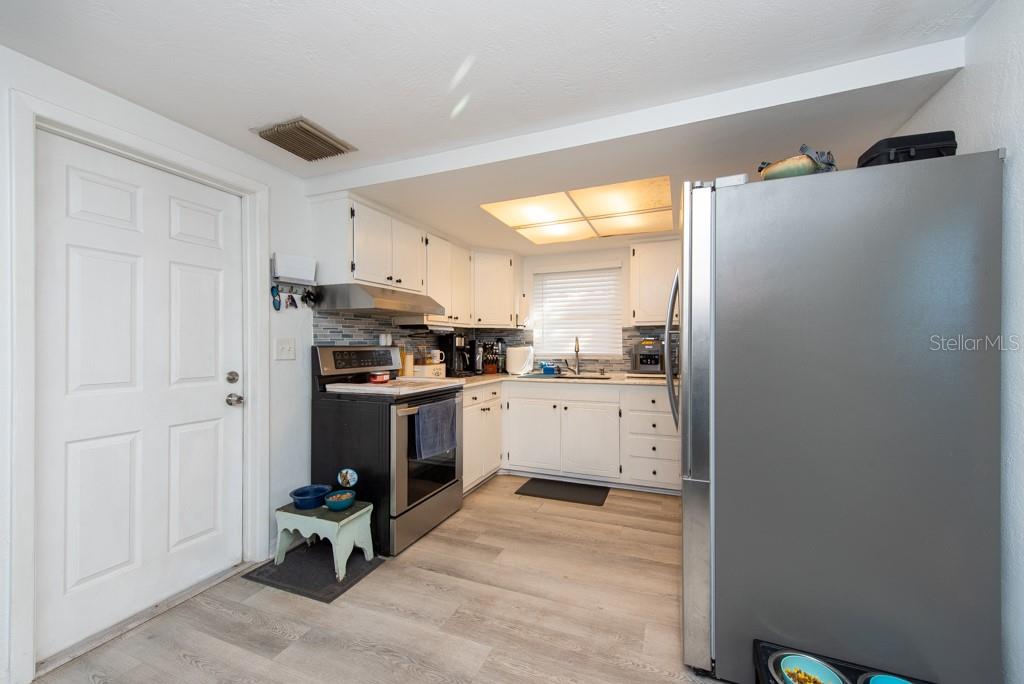 NORTH ST PETERSBURG - Residential