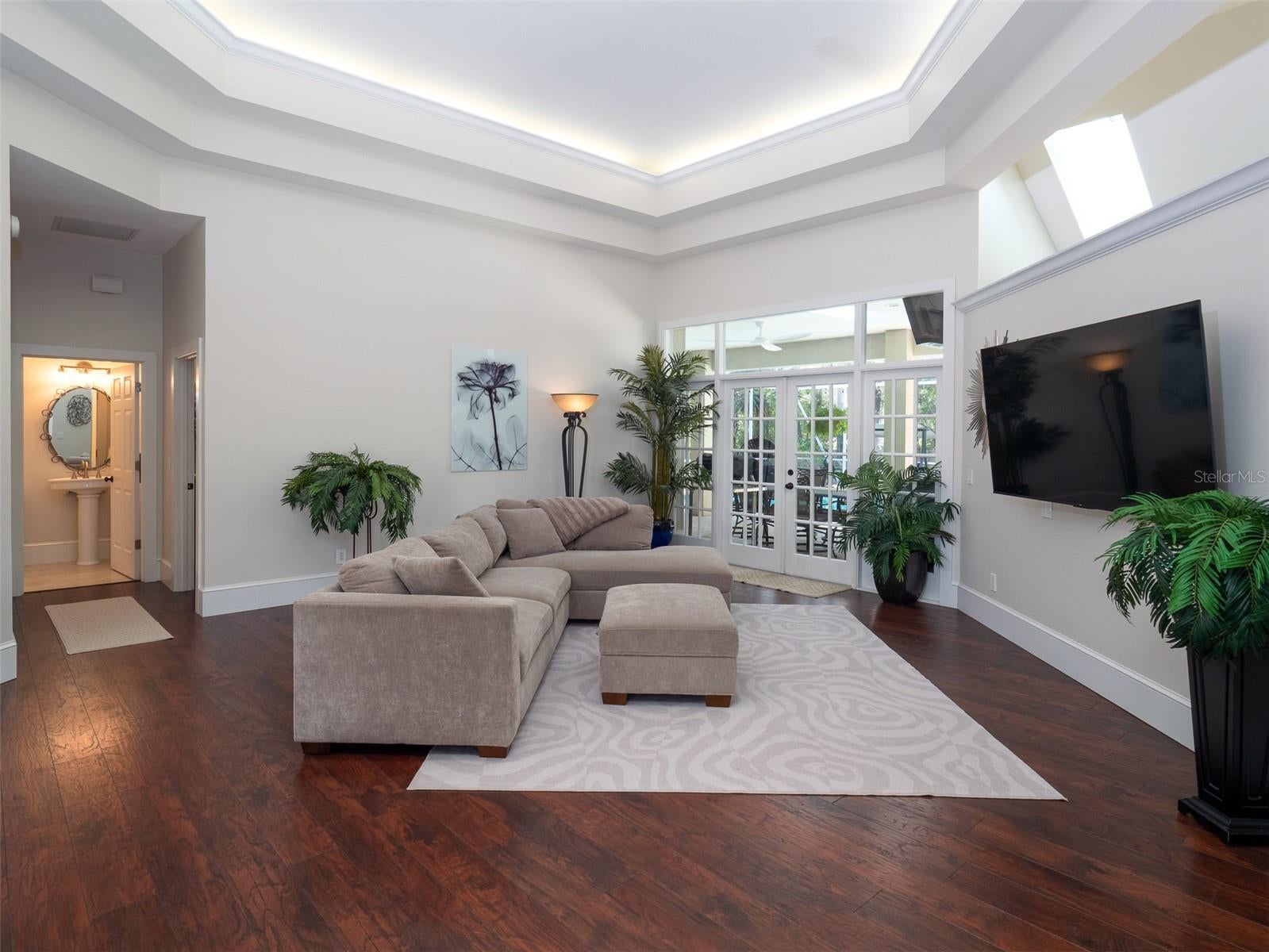 8927 SW 42ND PLACE