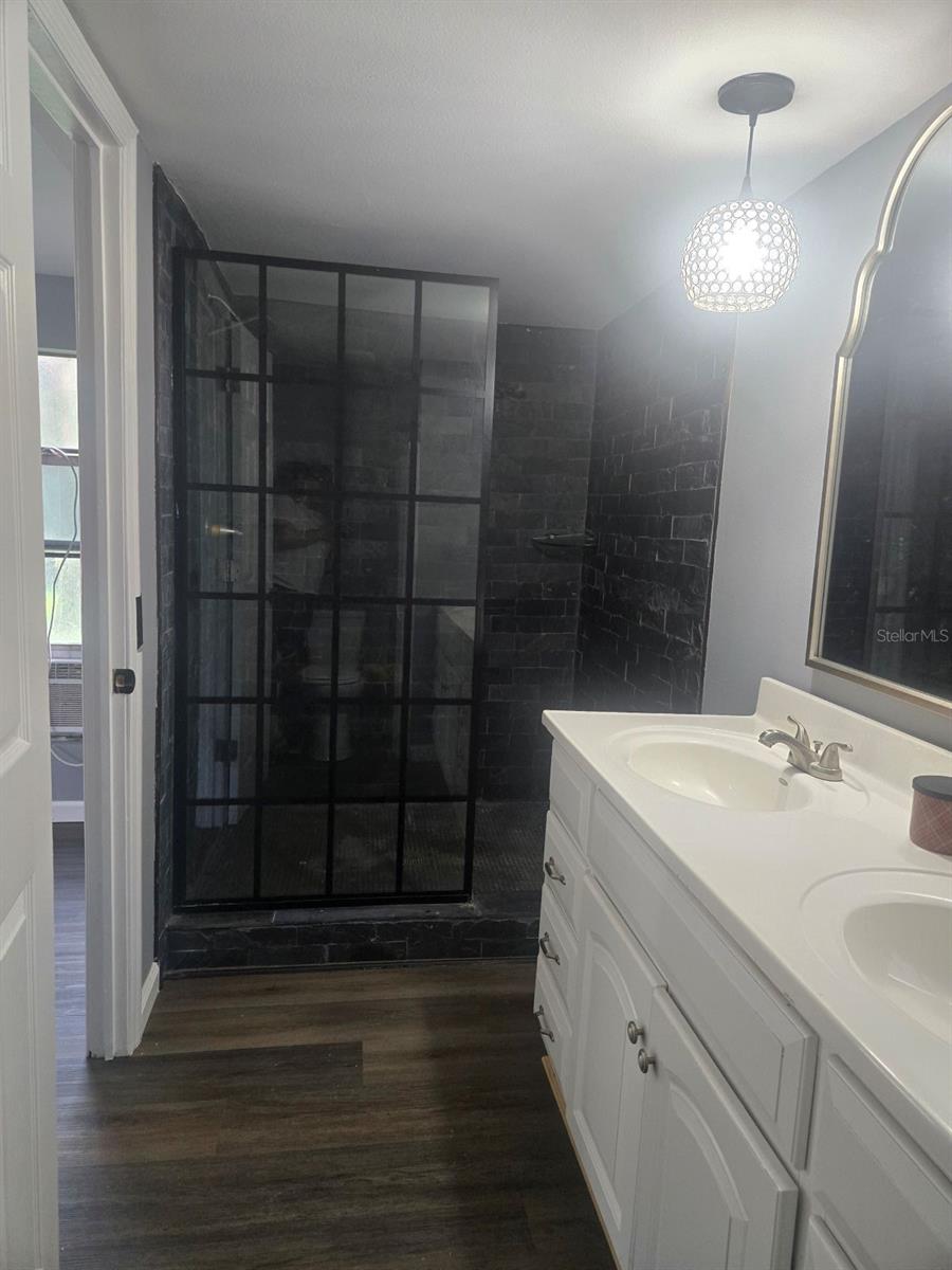 MIDWAY GARDENS - Residential