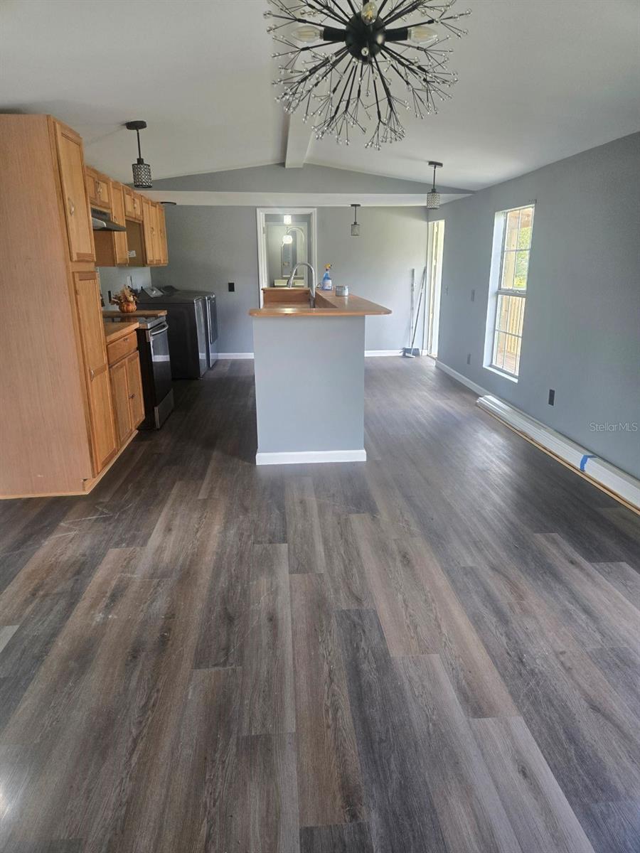 MIDWAY GARDENS - Residential