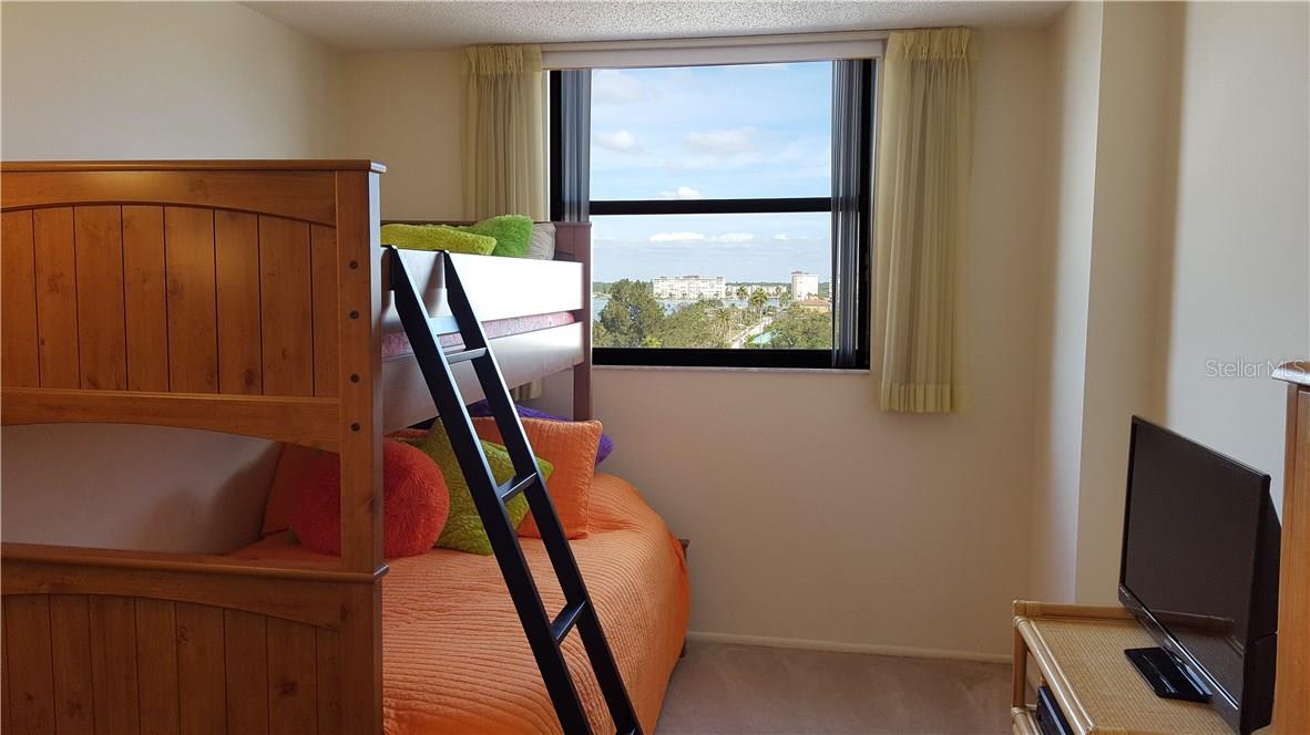 MADEIRA TOWERS CONDO - Residential Lease