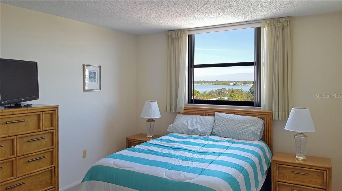 MADEIRA TOWERS CONDO - Residential Lease