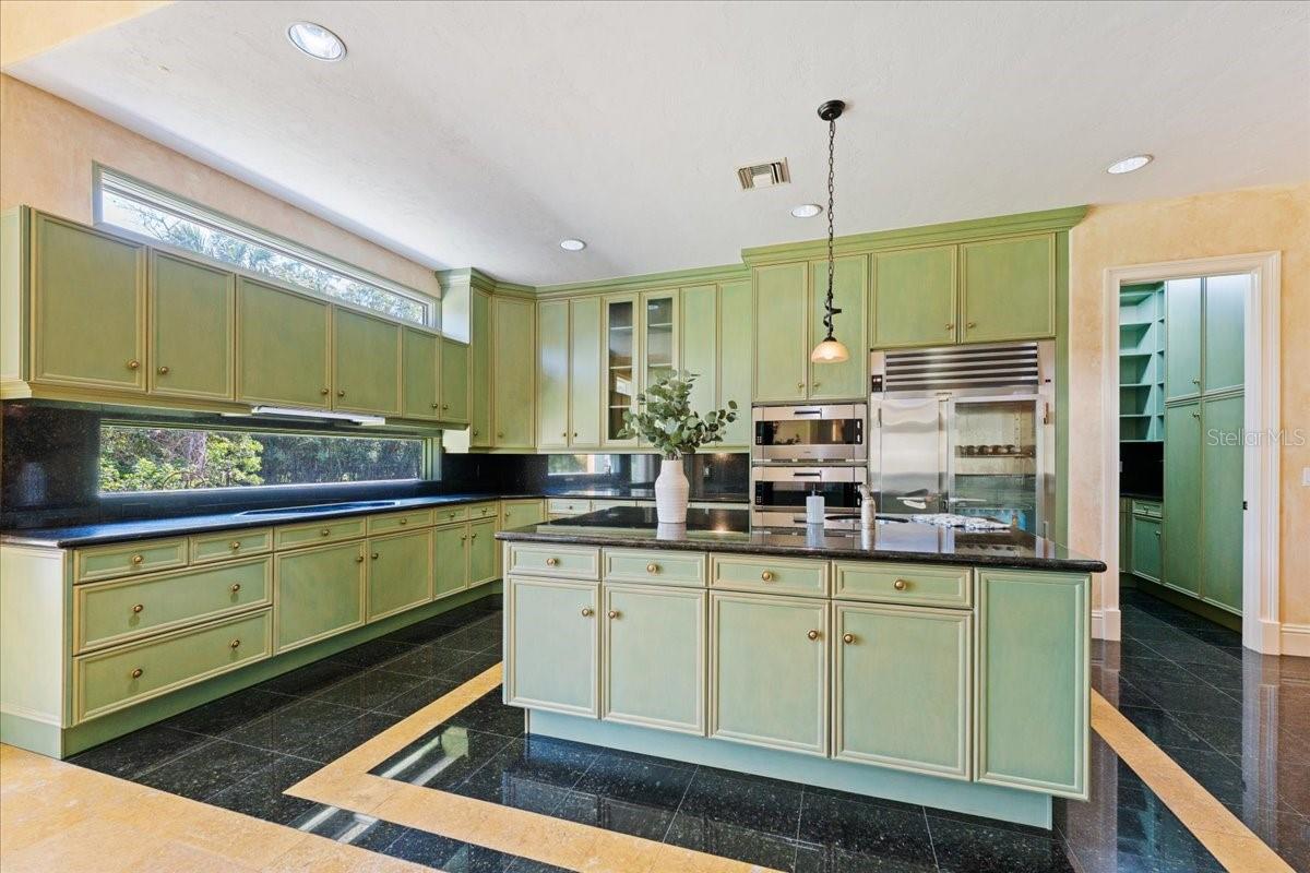 BELLA WOODS IN UNIT 32 - Residential