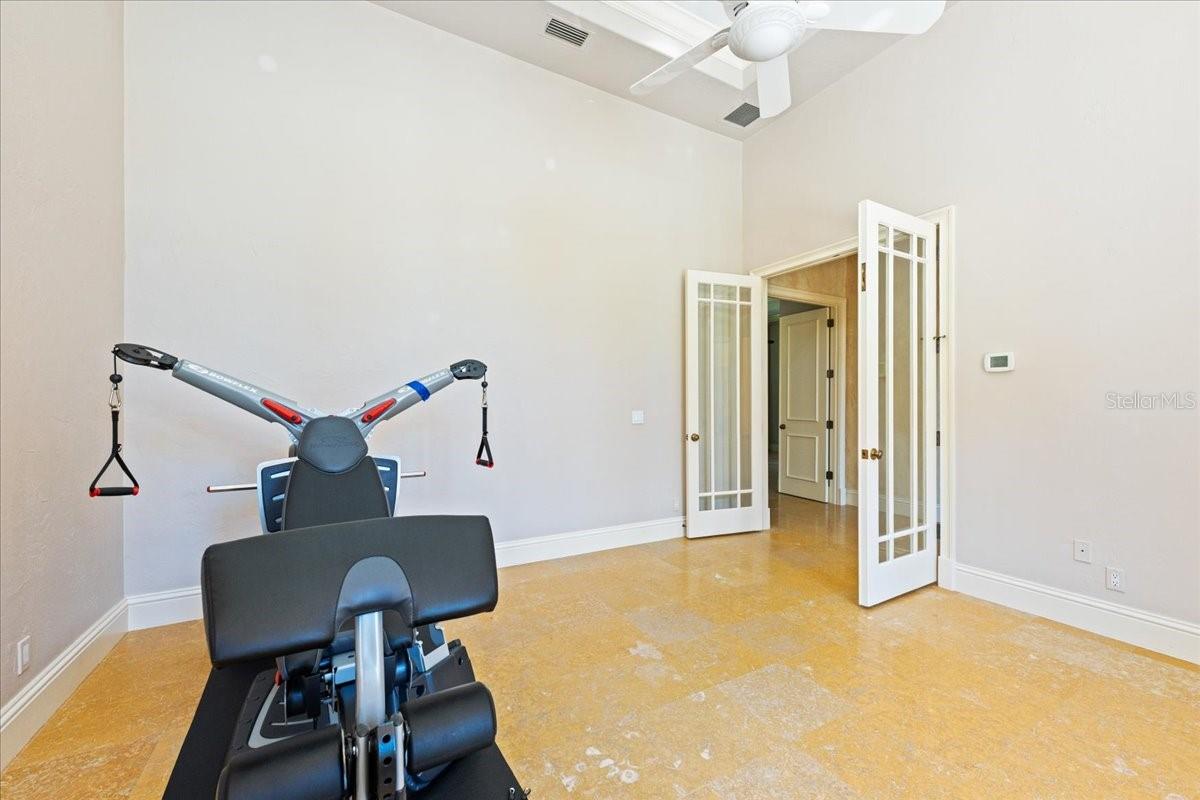 BELLA WOODS IN UNIT 32 - Residential