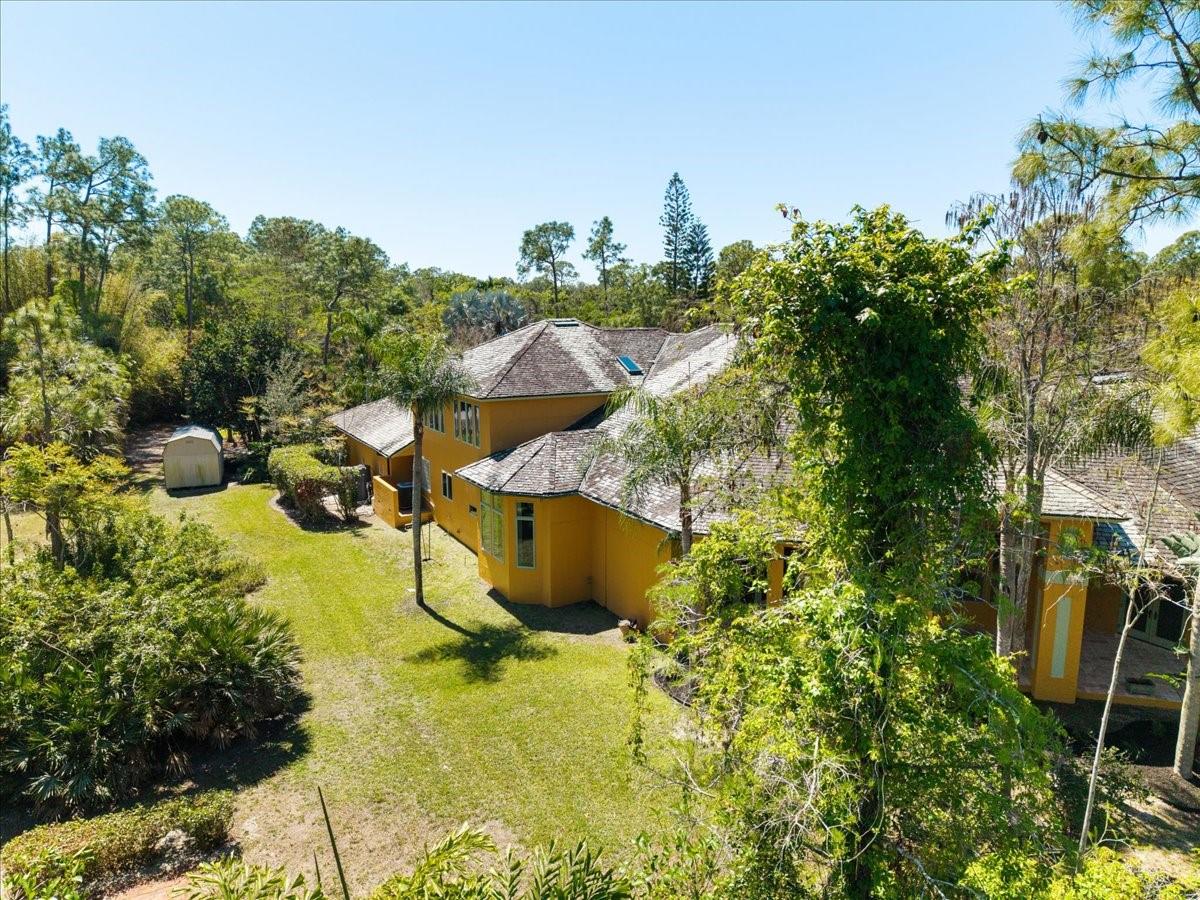 BELLA WOODS IN UNIT 32 - Residential