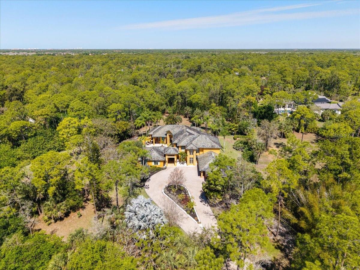 BELLA WOODS IN UNIT 32 - Residential