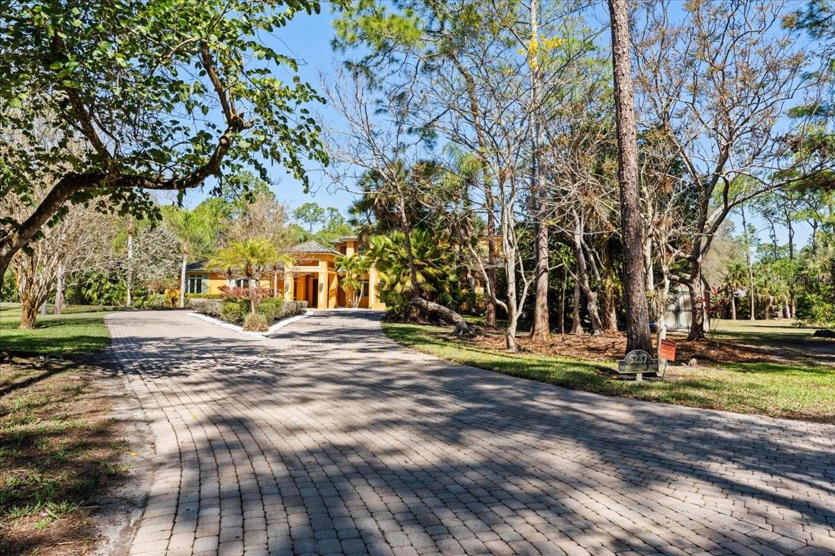 BELLA WOODS IN UNIT 32 - Residential