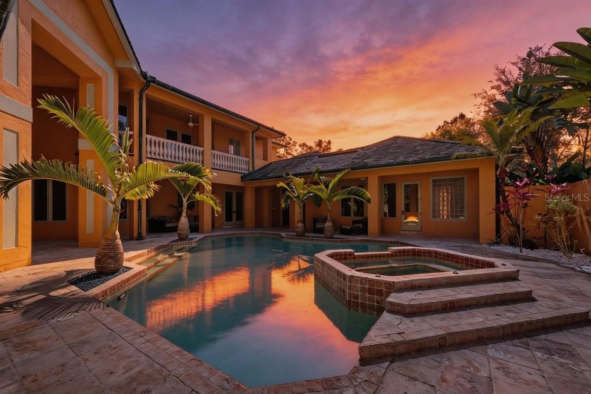 BELLA WOODS IN UNIT 32 - Residential