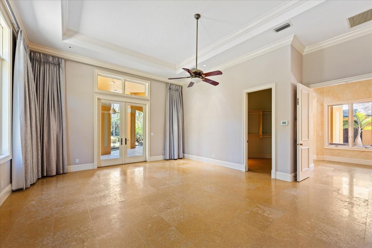 BELLA WOODS IN UNIT 32 - Residential