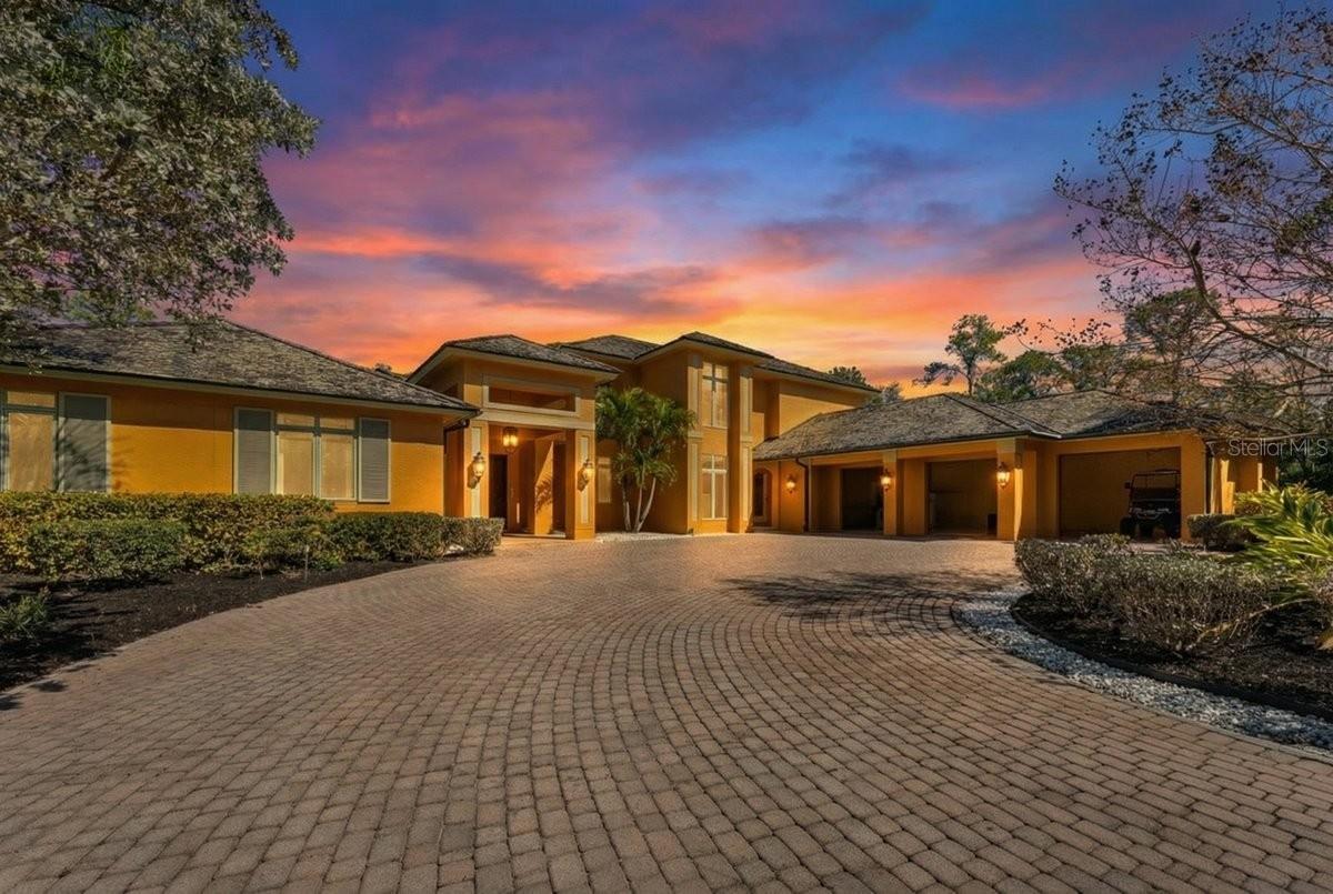 BELLA WOODS IN UNIT 32 - Residential