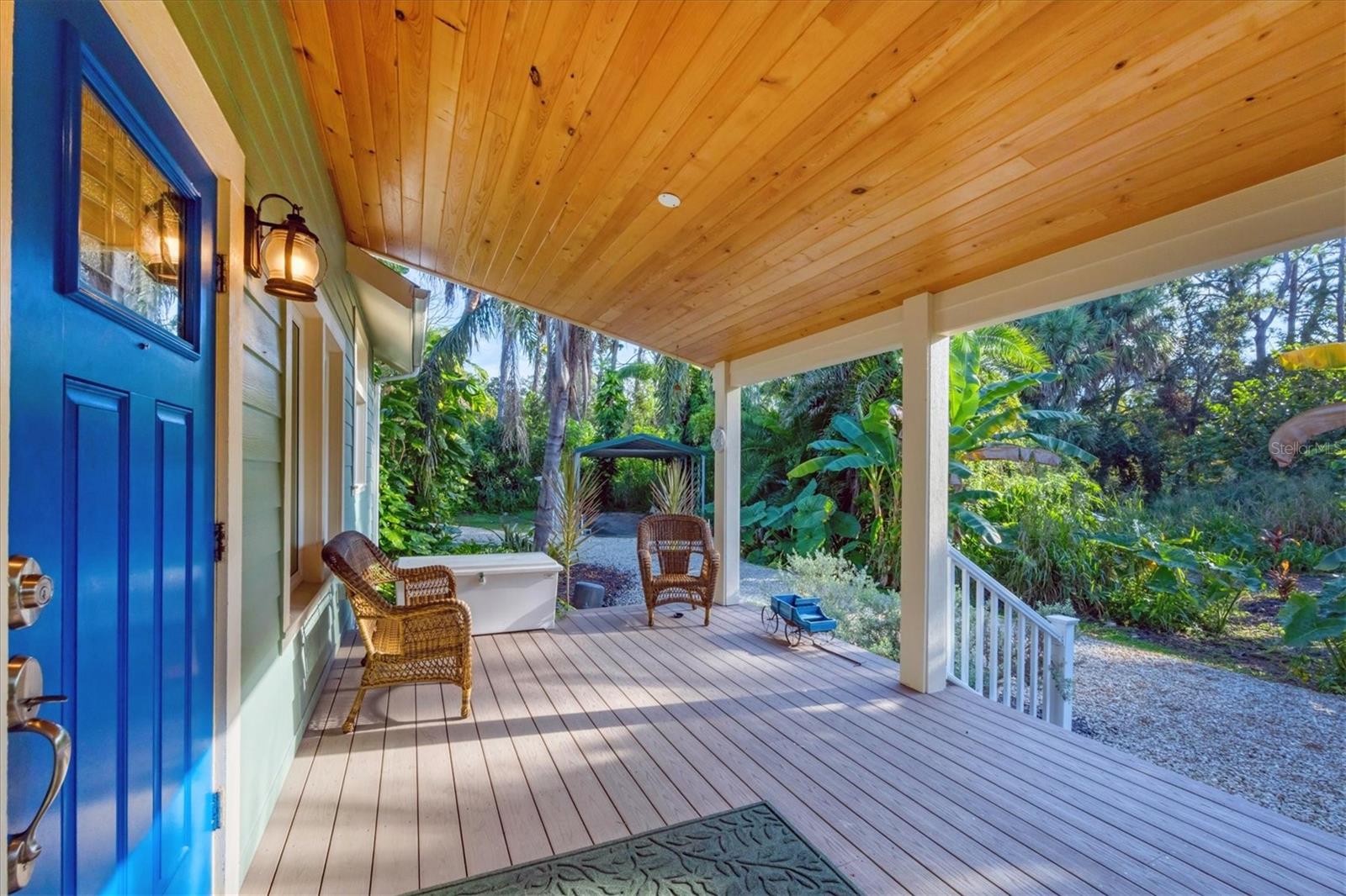ARTIST ACRES - Residential