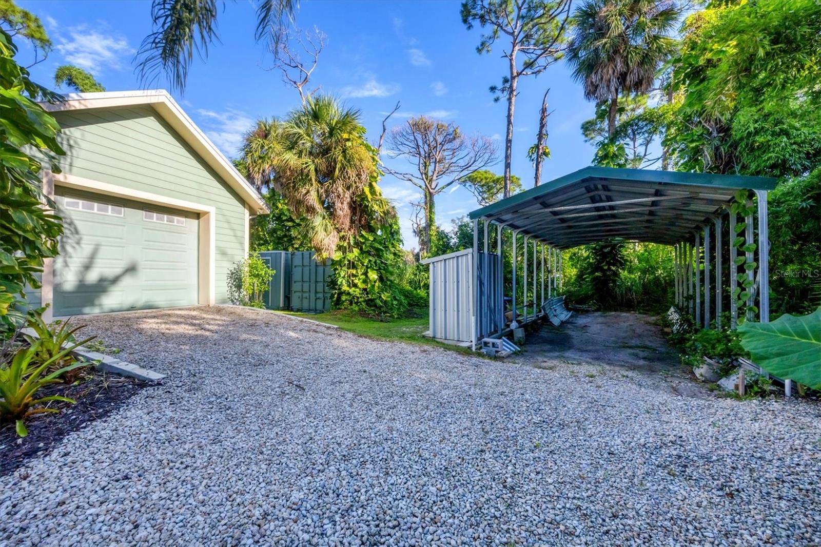 ARTIST ACRES - Residential