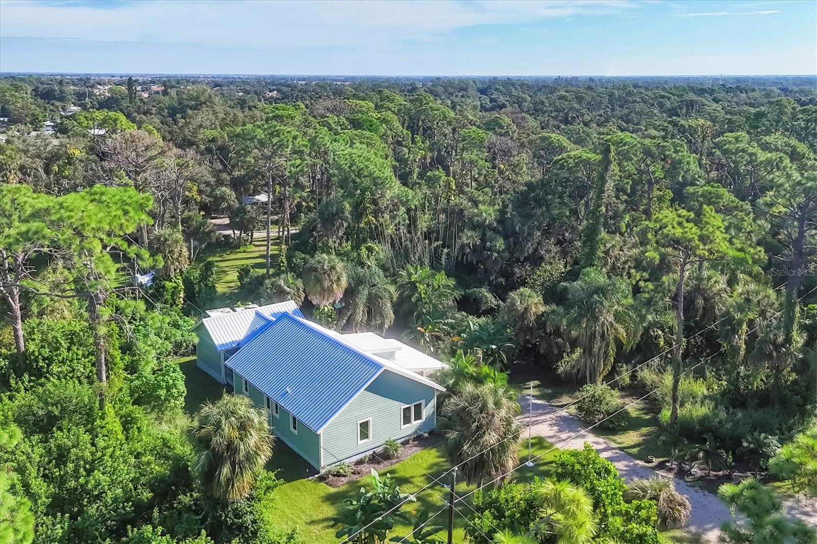 ARTIST ACRES - Residential