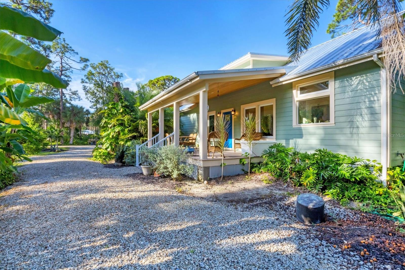 ARTIST ACRES - Residential