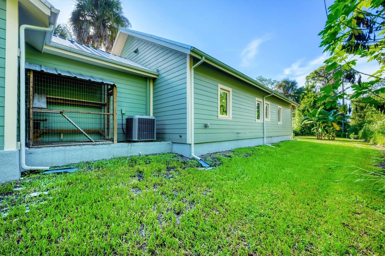 ARTIST ACRES - Residential
