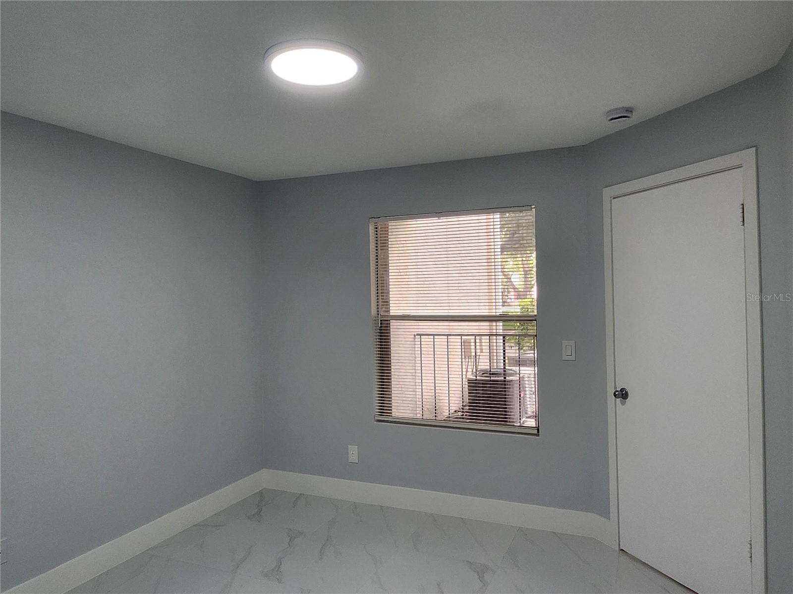 WALDEN PALMS CONDO - Residential Lease