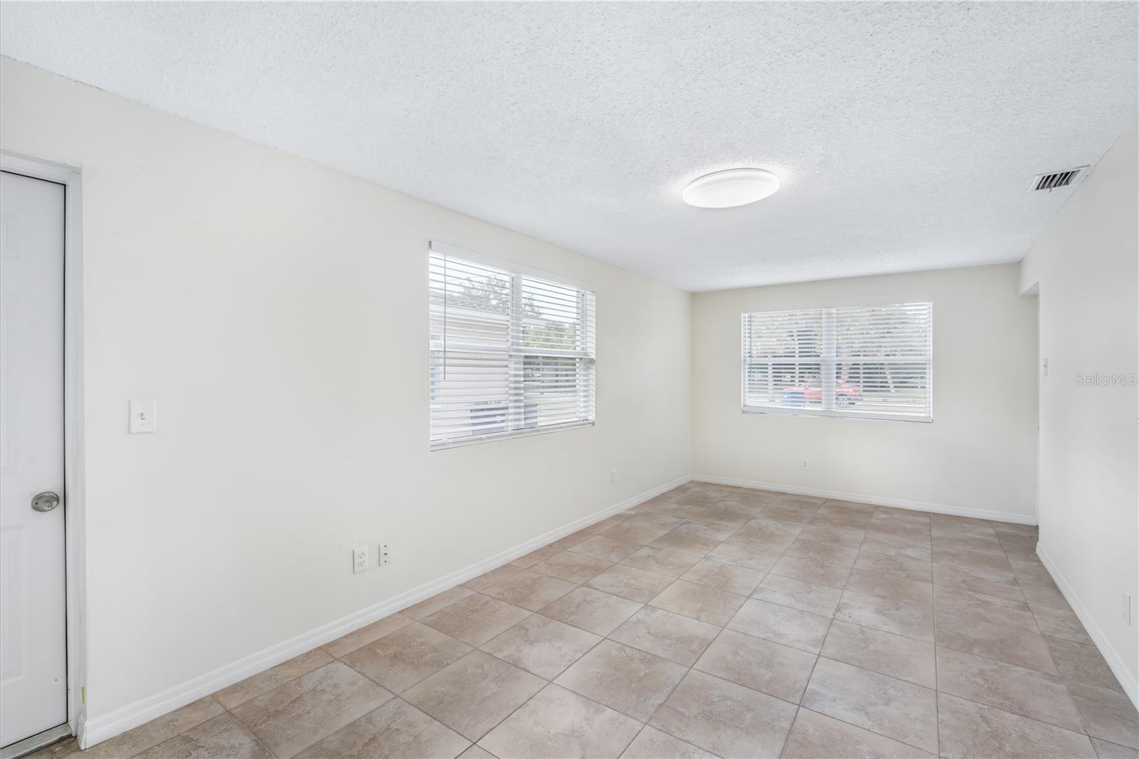 BELVEDERE PARK - Residential Lease