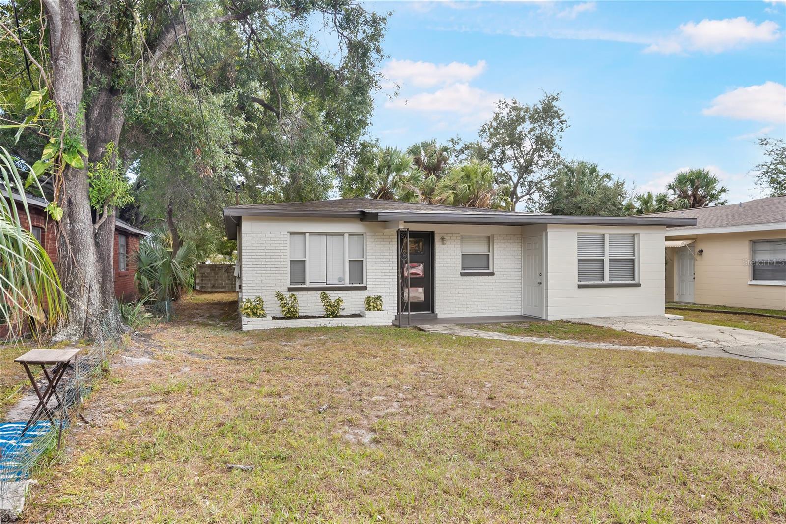 BELVEDERE PARK - Residential Lease