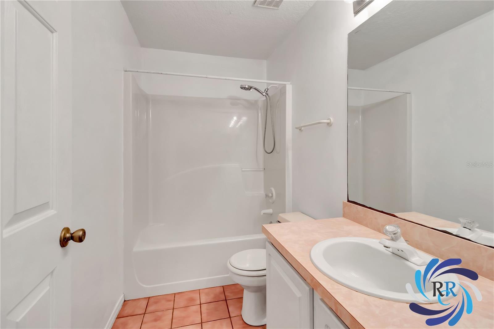 TAVARES WOODS ON LAKE ELSIE LT 01 ORB 1365 PG 1301 - Residential