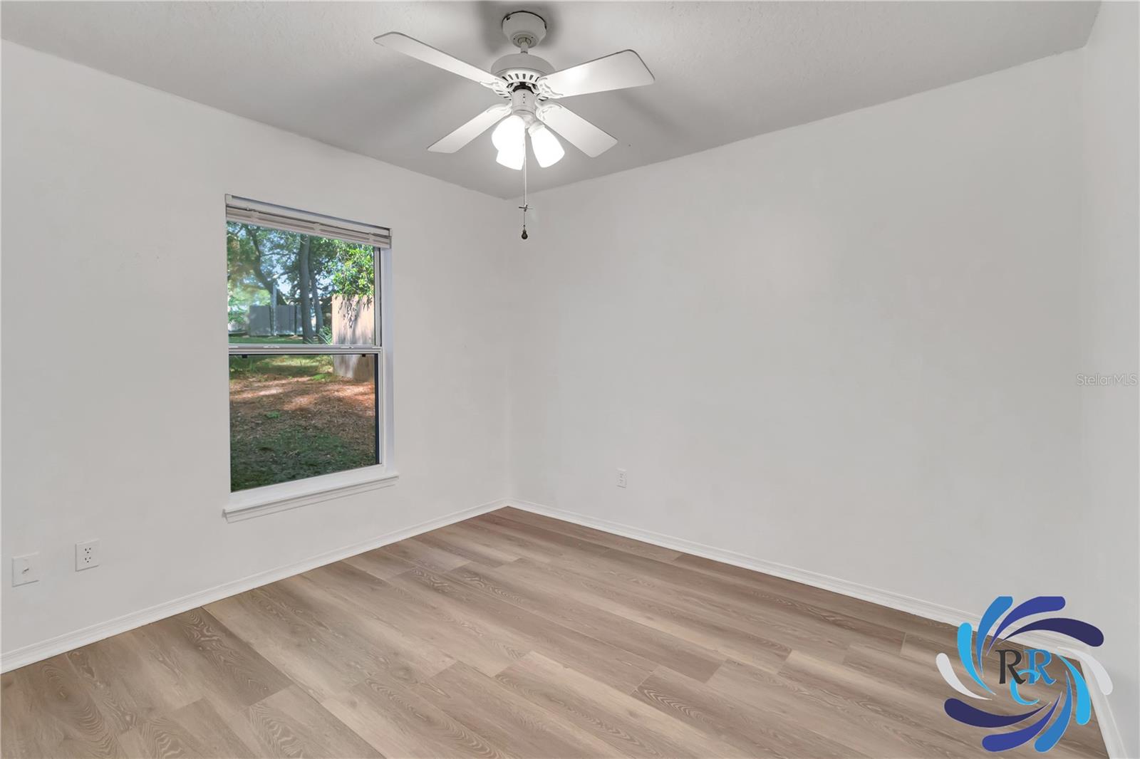 TAVARES WOODS ON LAKE ELSIE LT 01 ORB 1365 PG 1301 - Residential