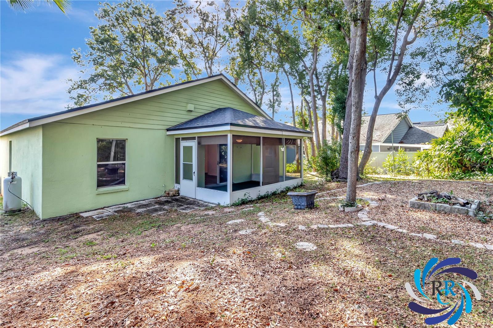 TAVARES WOODS ON LAKE ELSIE LT 01 ORB 1365 PG 1301 - Residential