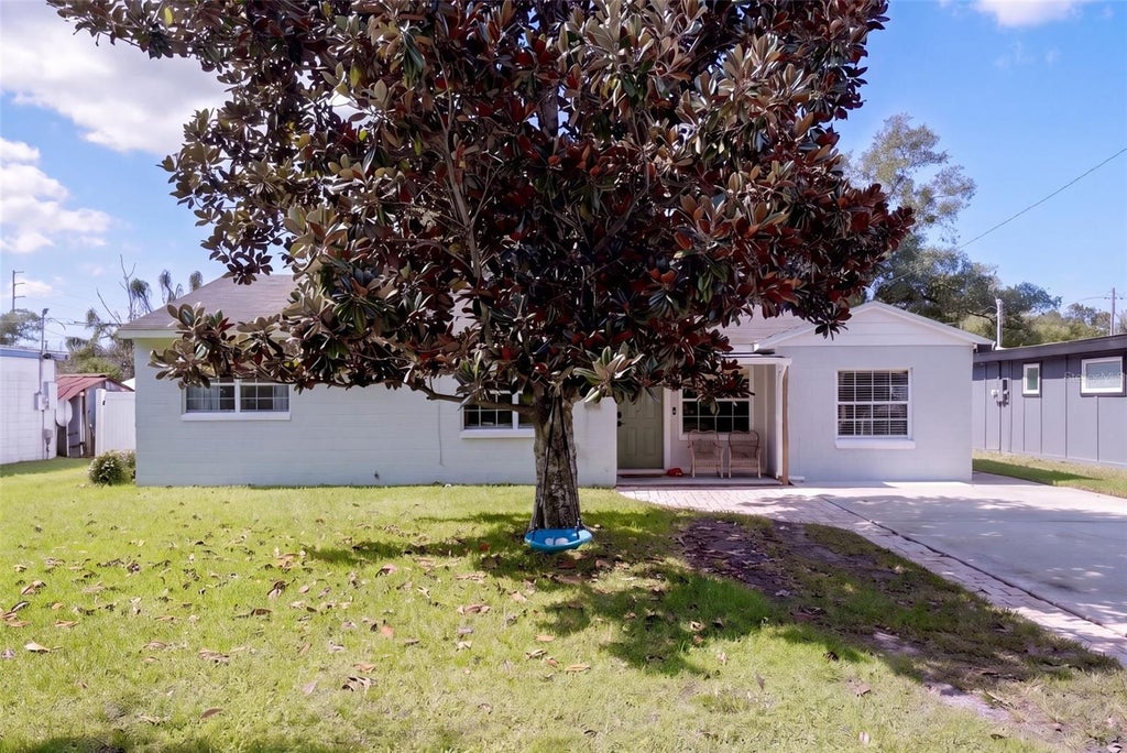 Photo of 524 S Highland Avenue, Winter Garden, FL 34787 (MLS # O6451915)