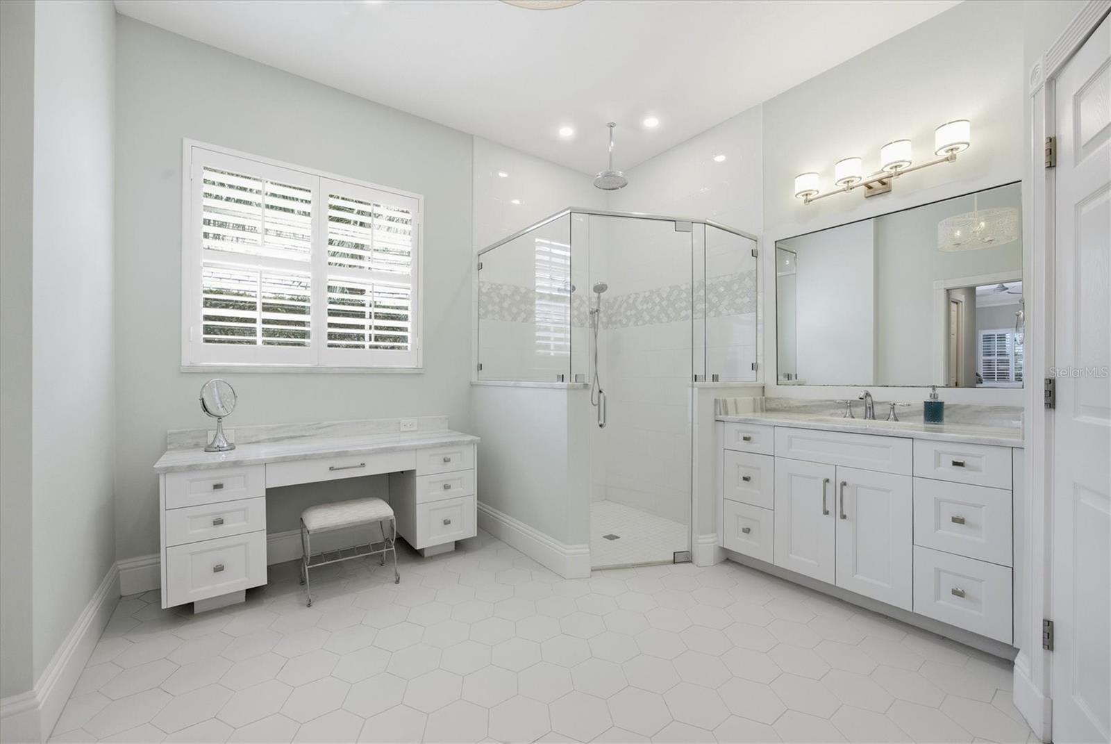 THE RESERVE - Residential