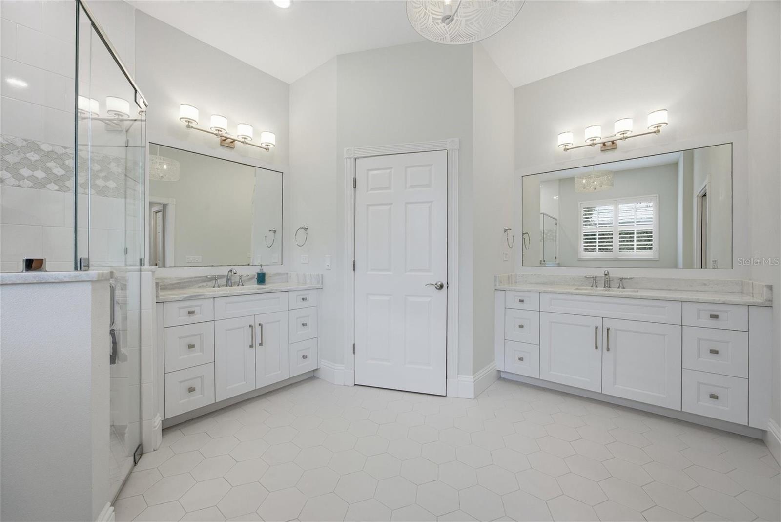 THE RESERVE - Residential