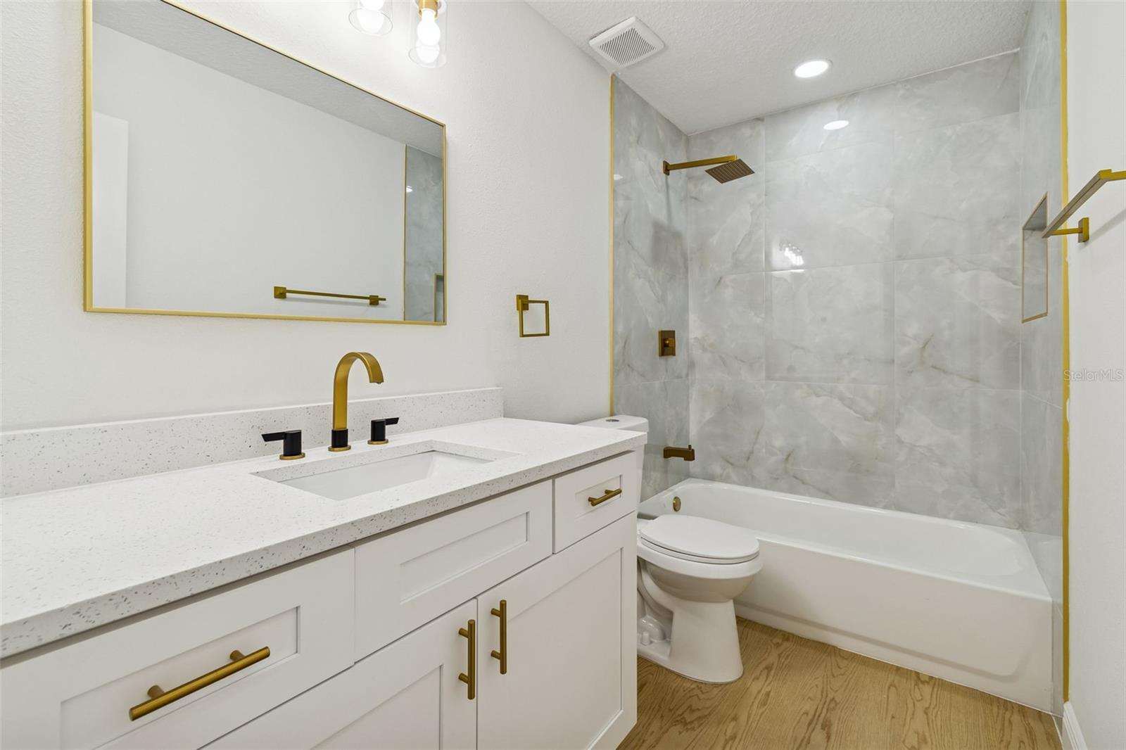 TOWNN COUNTRY PARK UN 07 - Residential