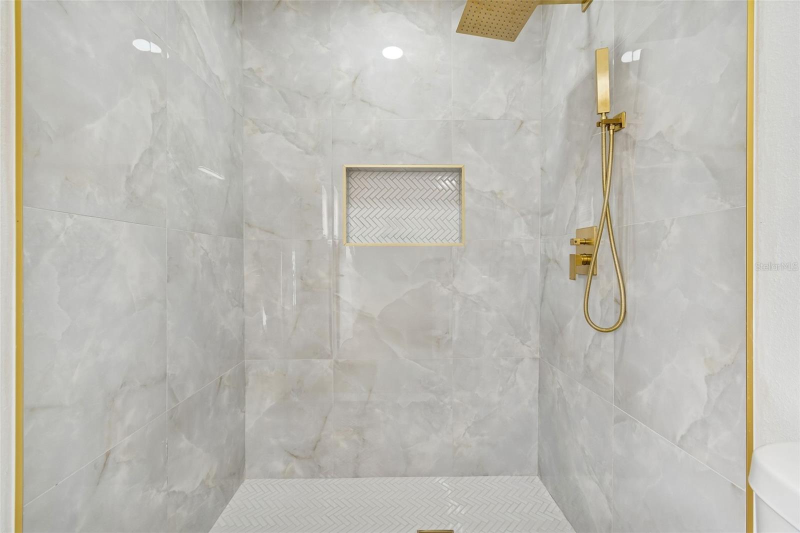 TOWNN COUNTRY PARK UN 07 - Residential