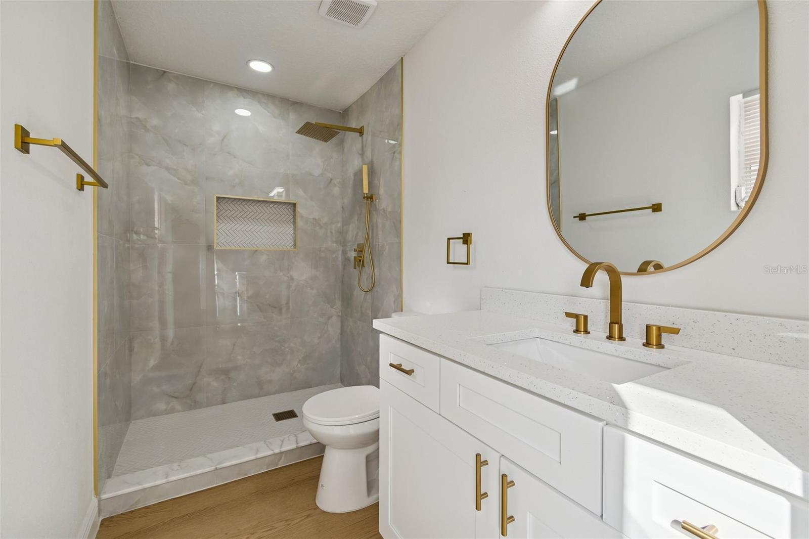 TOWNN COUNTRY PARK UN 07 - Residential