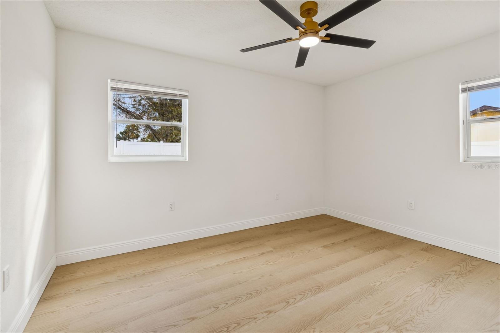 TOWNN COUNTRY PARK UN 07 - Residential