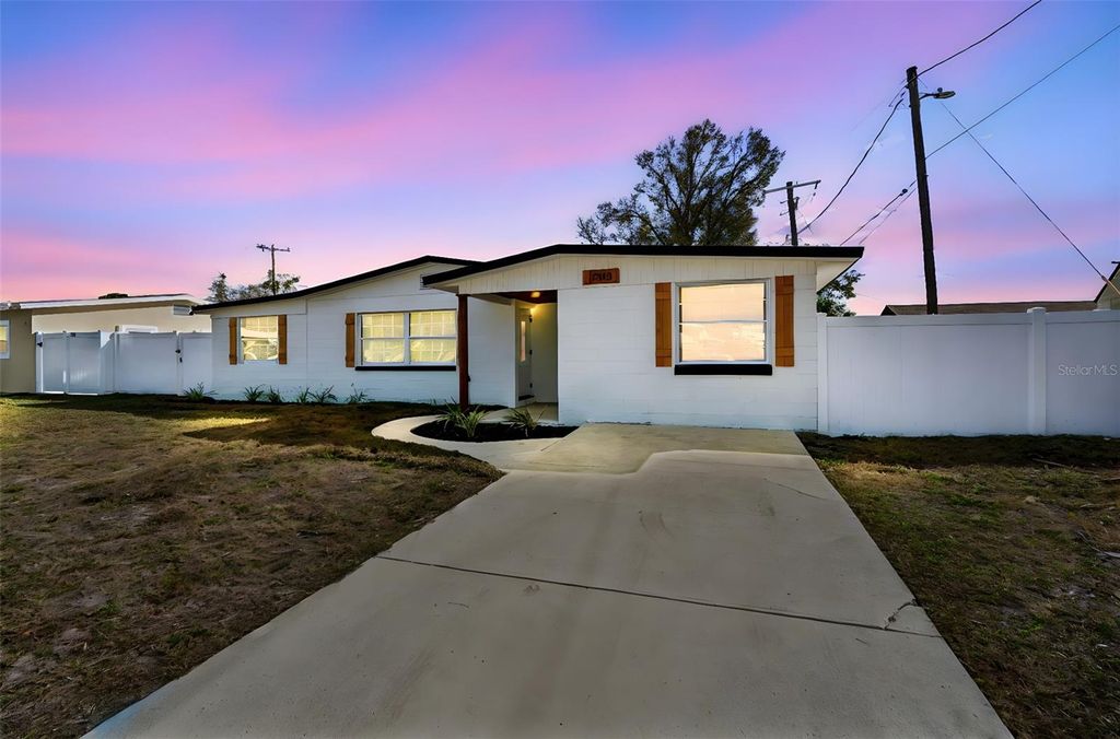 Photo of 7910 W Powhatan Avenue, Tampa, FL 33615 (MLS # TB8478023)