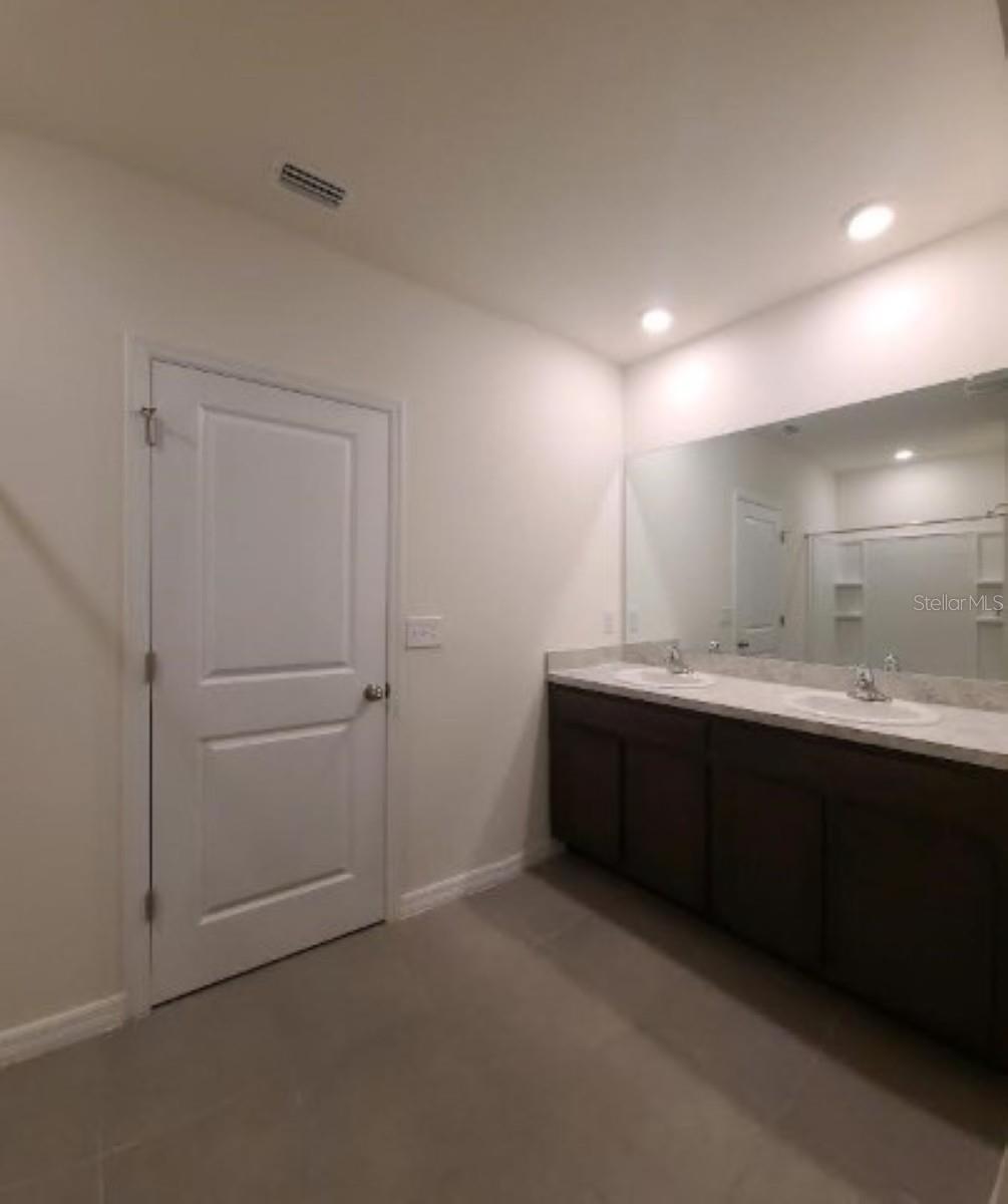 SOUTH BRANCH PRESERVE 1 - Residential Lease