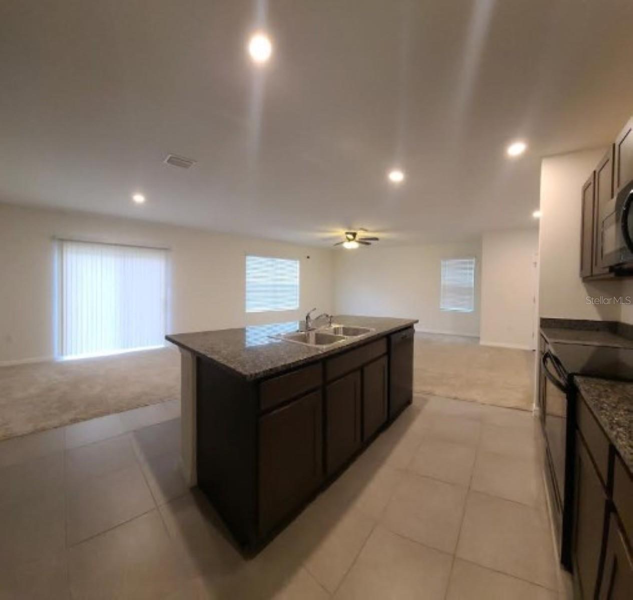 SOUTH BRANCH PRESERVE 1 - Residential Lease