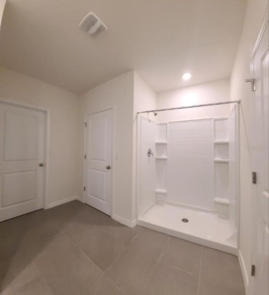 SOUTH BRANCH PRESERVE 1 - Residential Lease