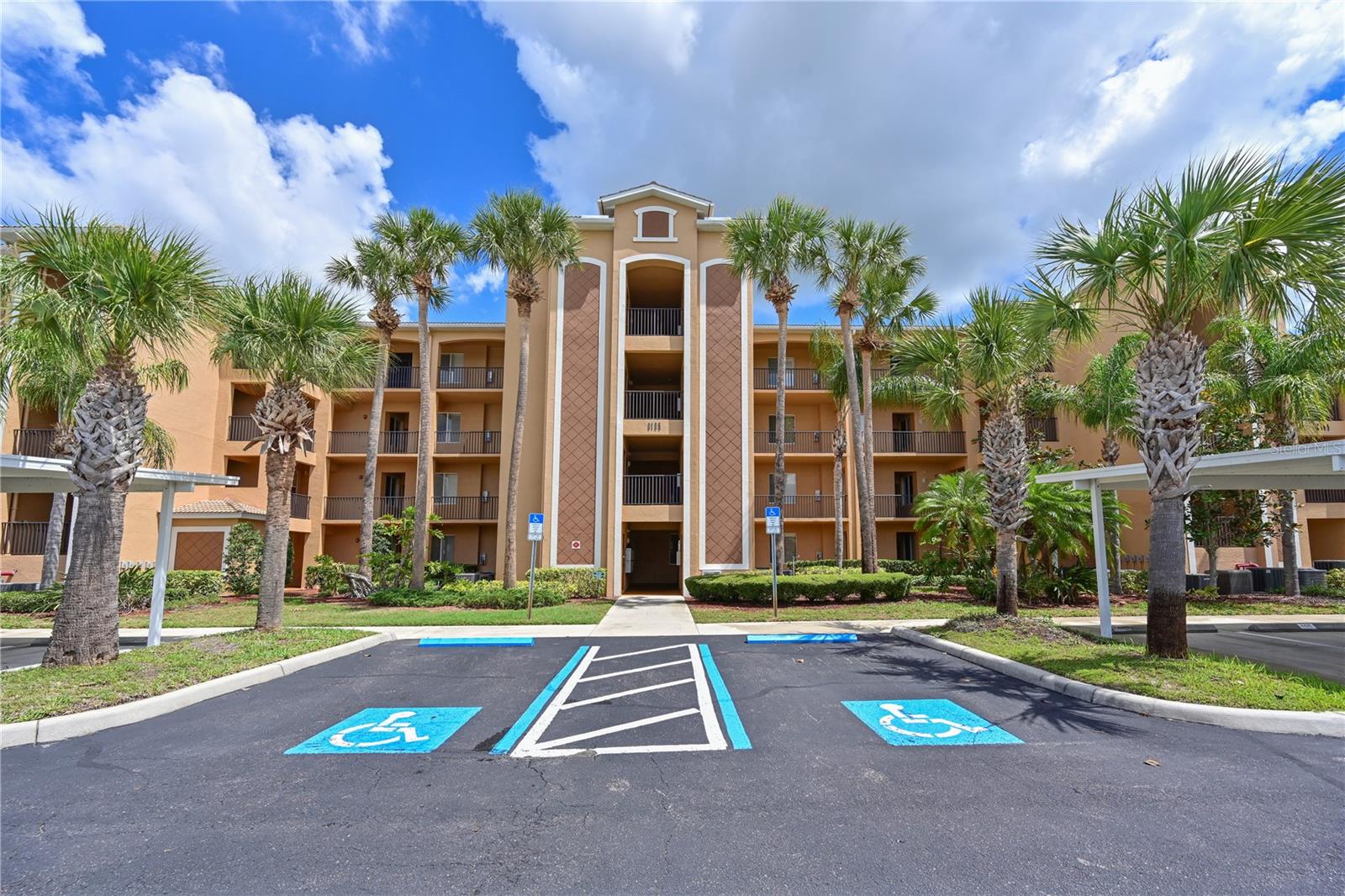 8105 GRAND ESTUARY TRAIL 105