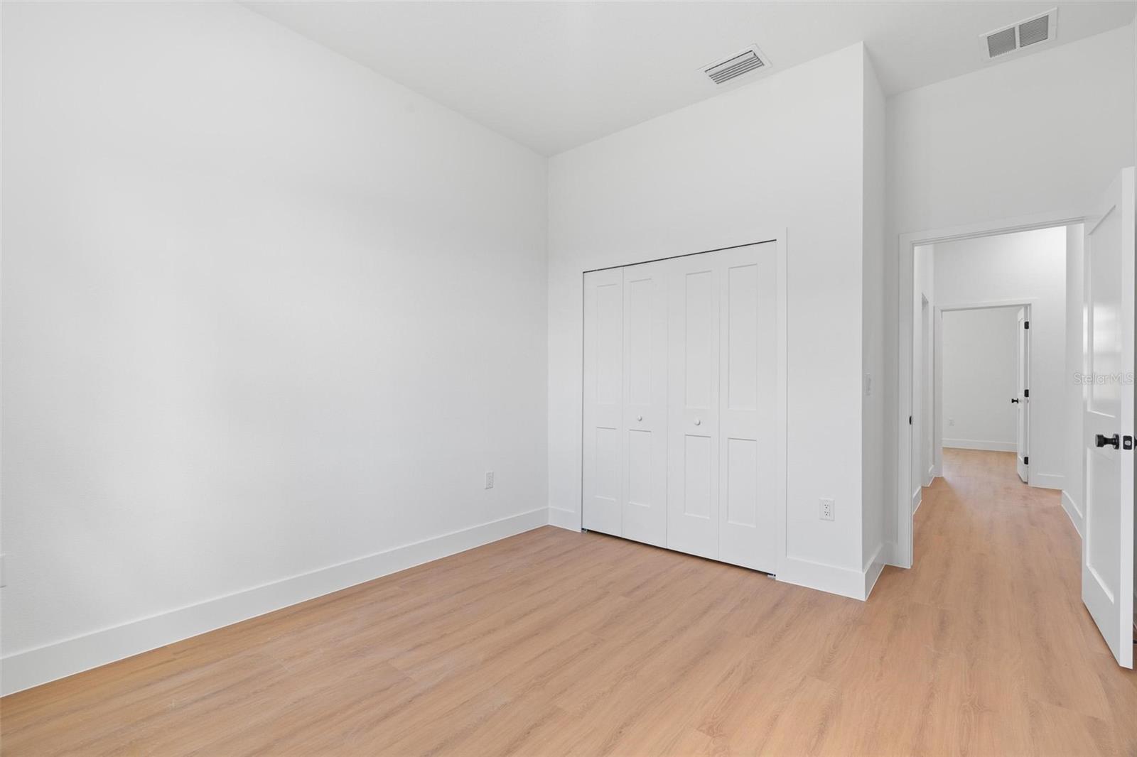 BLOCK 1068/MARION OAKS UN SEV - Residential