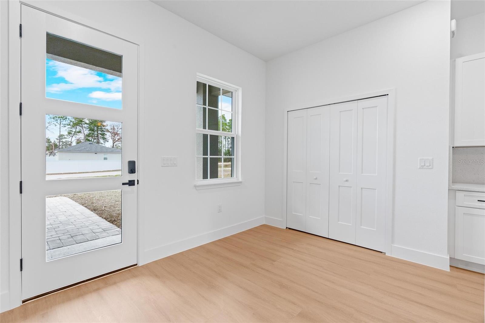 BLOCK 1068/MARION OAKS UN SEV - Residential