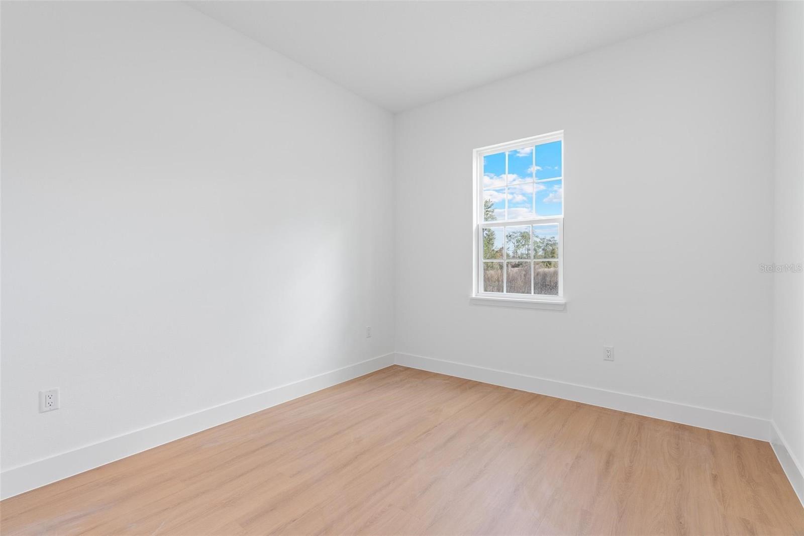 BLOCK 1068/MARION OAKS UN SEV - Residential